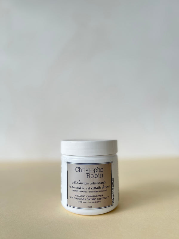 Cleansing volumizing paste shampoo with pure rassoul clay and rose extracts